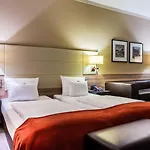 Otel Western Premier 4*