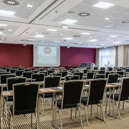 Готель Western Premier