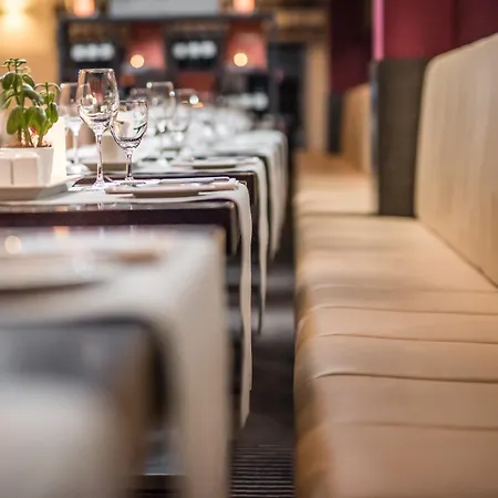 Western Premier Hotel