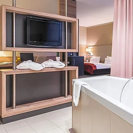 Otel Western Premier Regensburg