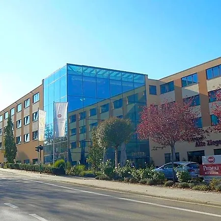 Western Premier Otel 4*