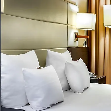 Otel Western Premier Regensburg