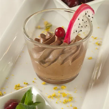 Western Premier فندق 4*