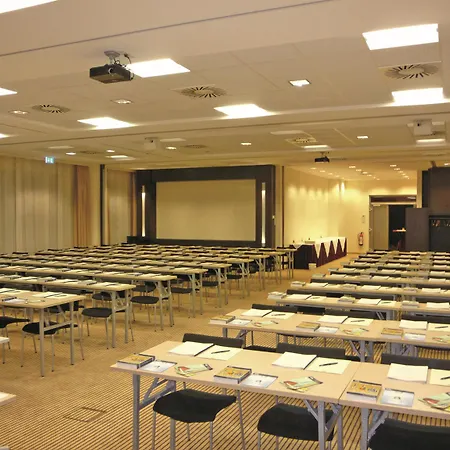 Western Premier Otel 4*