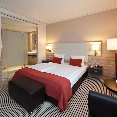 Operated By Beepartment 4*