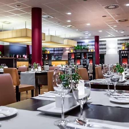 Western Premier Novina Hotel 4*