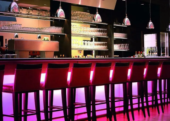 酒店 Western Premier 4*